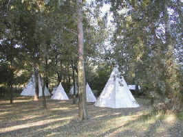 zeltlager.jpg (55393 Byte)